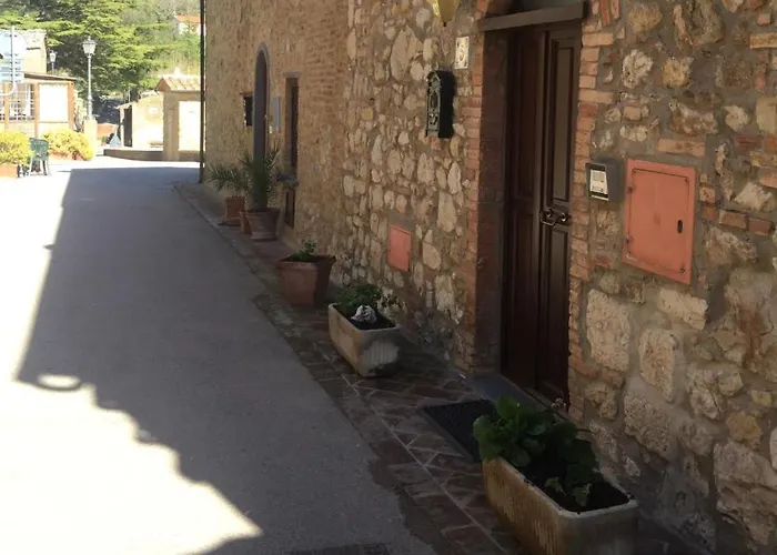 Da Monica Apartman Canneto